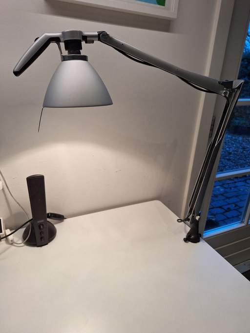 Luceplan Fortebraccio bureaulamp