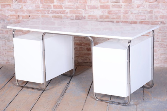 Gerestaureerd Bauhaus-schrijfbureau, van Marcel Breuer voor Thonet, chroom, Tsjechië, jaren 1930 – Metal (photo 5 of 13)