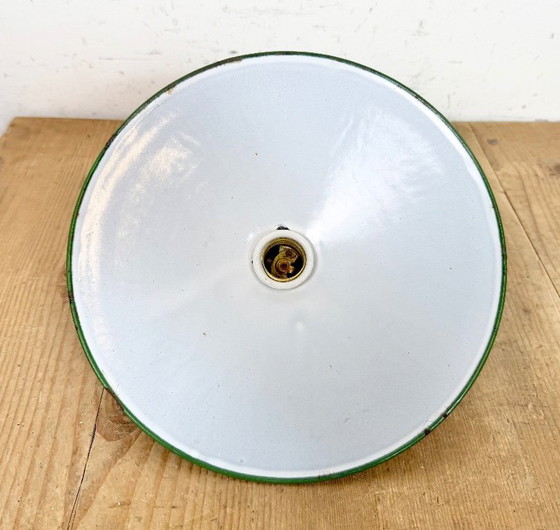 Image 1 of Industriële groene emaille lamp, jaren 30