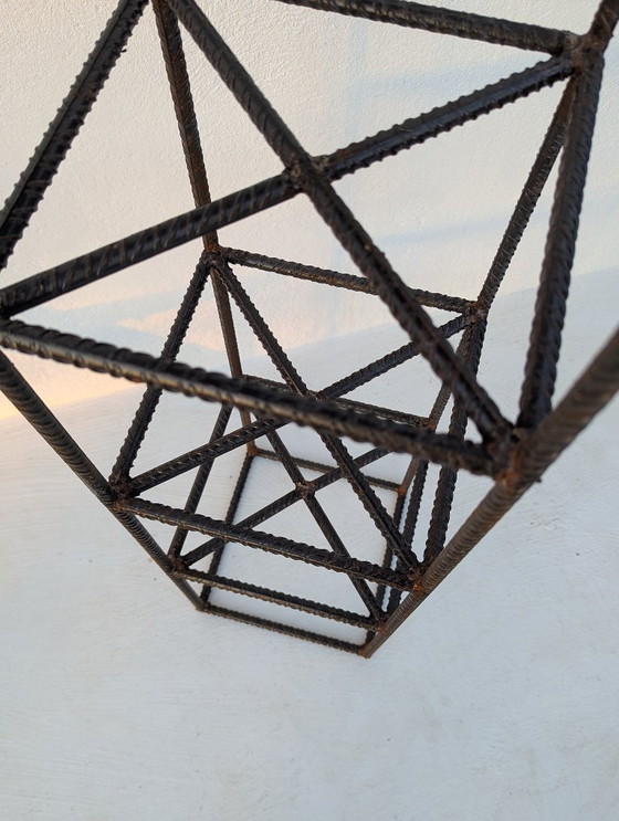 Image 1 of Präsentationstisch – Brutalistischer Stil – Skulpturales Möbelstück