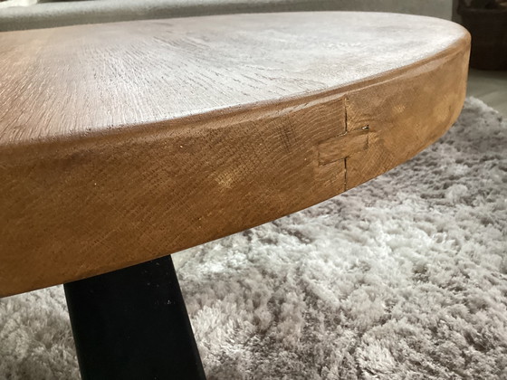 Image 1 of Eiken salontafel driepoot 1970 design brutalista 