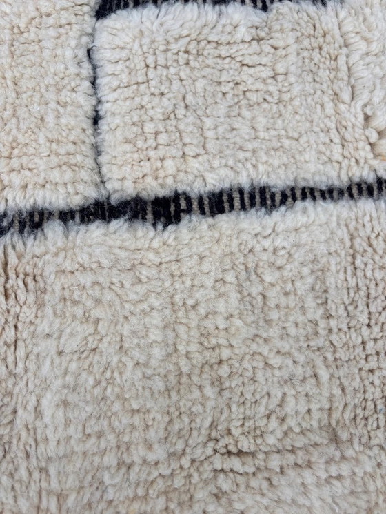 Image 1 of Moroccan Berber Beni Ourain Rug 180x270 cm - White Authentic Wool Carpet - Modern Design Rug
