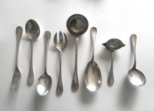 Christofle Malmaison Tafelservice – 12 Gedecke + Servierteile – versilbert