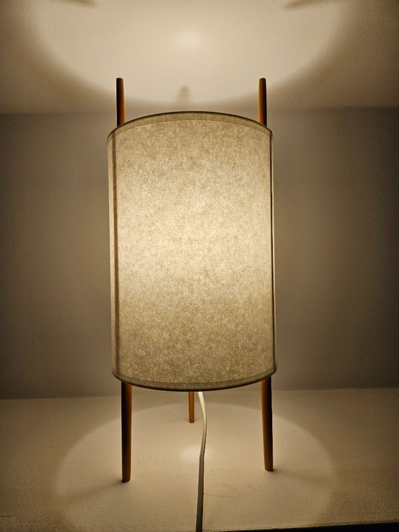 Image 1 of Cilindrische bureaulamp "No 9", Isamu Noguchi, Knoll, jaren 1940.