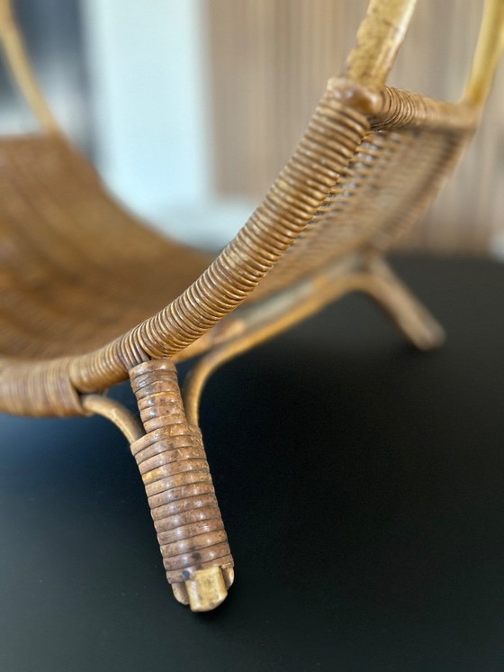 Image 1 of Vintage rotan en bamboe lectuurbak/krantenbak