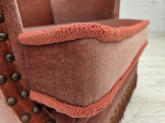 Image 1 of 1970, fauteuil danois, velours d'ameublement rose saumon, bois de hêtre.