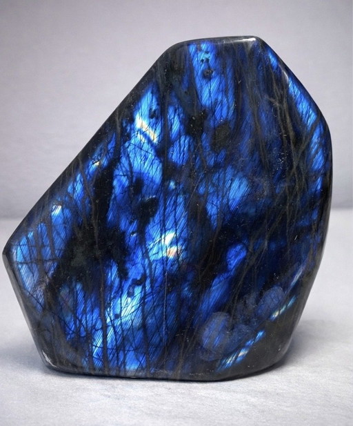 BLUE OCEAN Labradorite