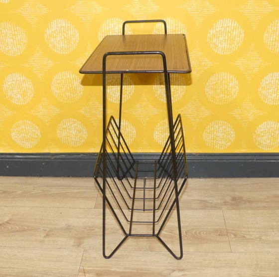 Image 1 of edicola anni '60 in corde, look teak, metallo nero, tavolo per giornali, vintage retrò