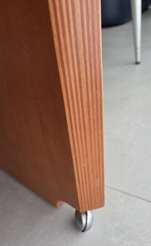 Image 1 of Coffee table with swivel/swivel part