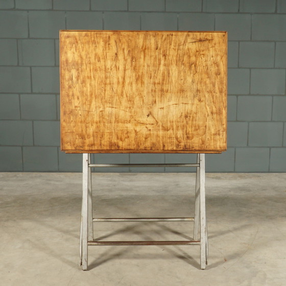 Image 1 of Table à dessin industrielle vintage / table d'architecte - 1950s