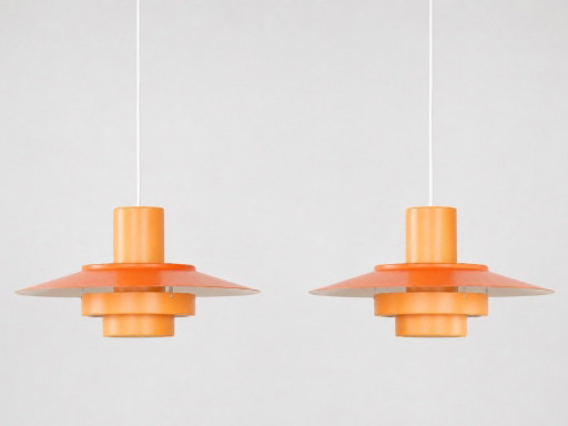 Pair of 2 vintage Falcon lamps by Andreas Hansen, Fog og Morup, 1969