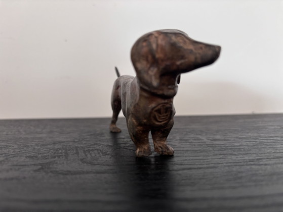 Figura original de bronce de un perro salchicha – Pierre Chenet – Objetos decorativos, Bronze (photo 7 of 9)