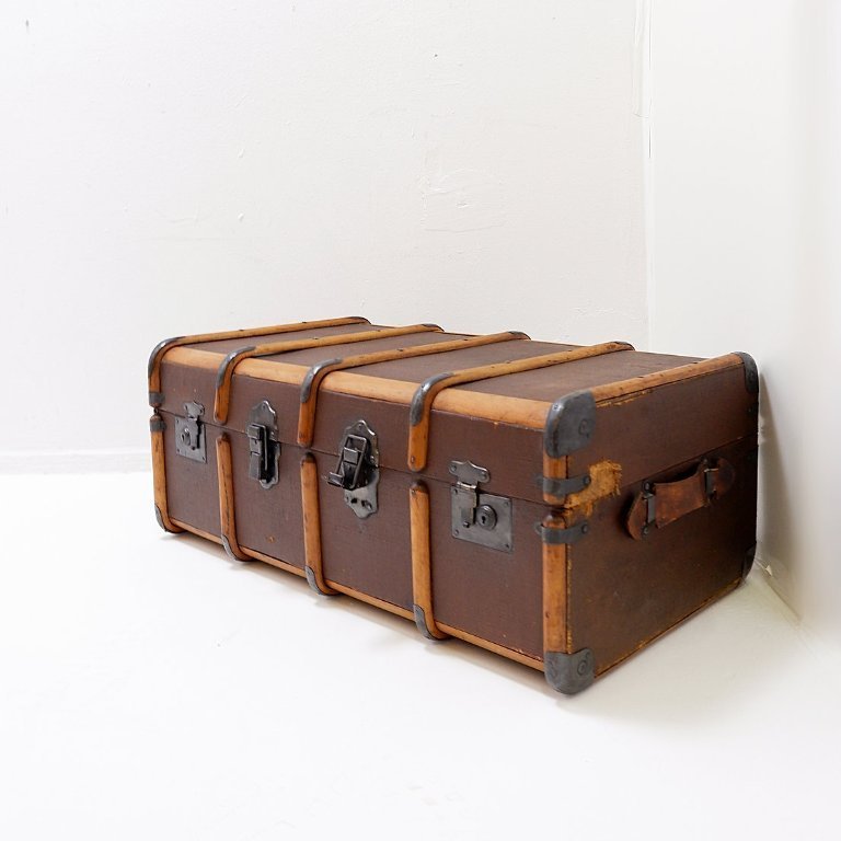 Antique 1920s canvas and wood travel | Decorative Objects second
