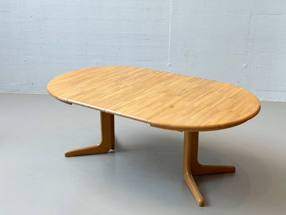 Image 1 of Mesa de comedor extensible de roble de Creation Suisse, años 70