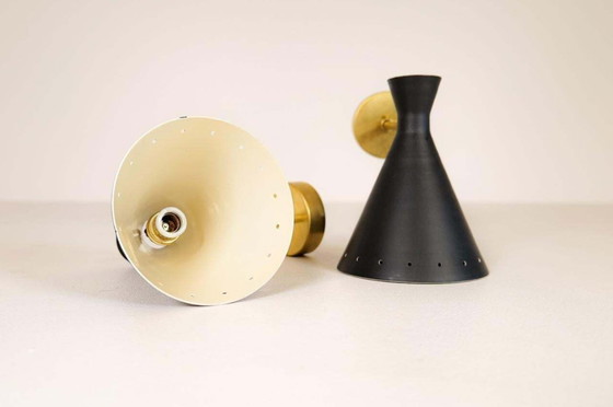 Image 1 of Coppia di applique moderne in stile Stilnovo, luce a parete