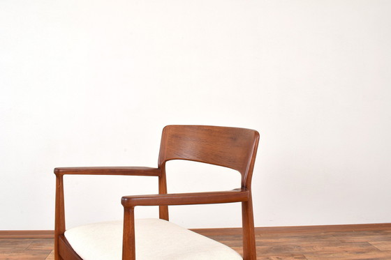 Image 1 of Fauteuils danois en teck par Henning Kjærnulf pour Korup Stolefabrik, 1960S, ensemble de 2