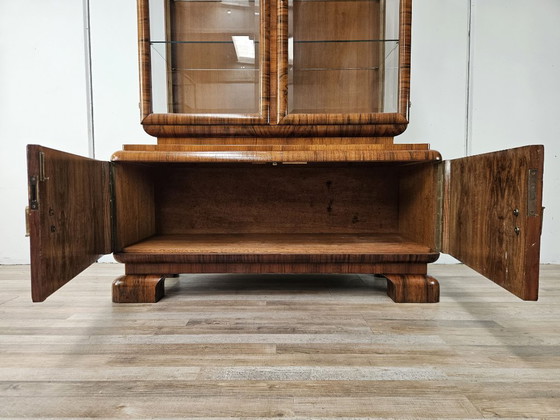 Vetrina francese Art Decò degli anni '40 in noce, Vetrine, Legno, Marrone (foto 23 di 28)