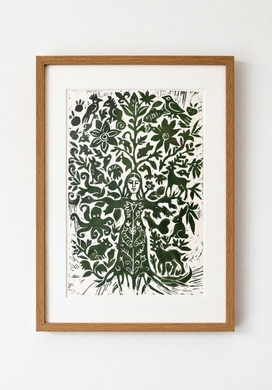 Image 1 of Linosnede van een boomvrouw: Botanische natuurkunst, A3, gelimiteerde oplage.