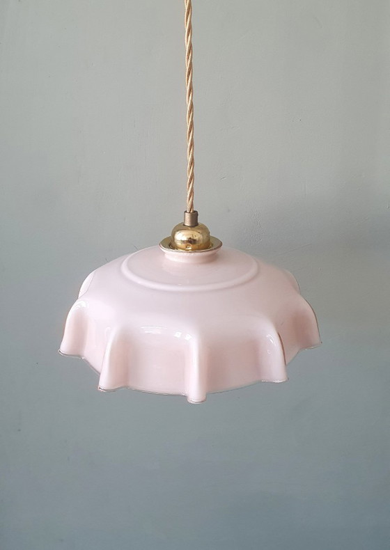 Vintage French pendant lamp - pastel rose opaline glass. – Metal (photo 13 of 15)