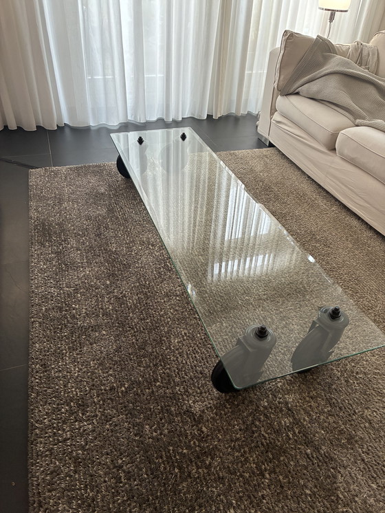 Image 1 of Couchtisch mit Rollen, 190 x 54 cm