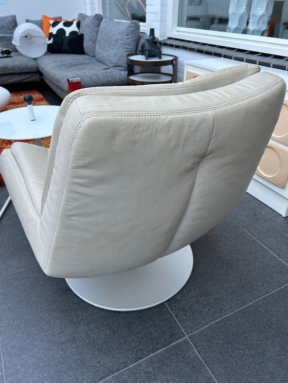 Image 1 of Vintage design leather lounge chair