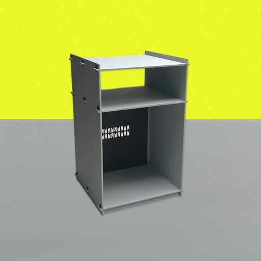 1 mesita de noche/mesa auxiliar de aluminio AVA N.01 (muestra)