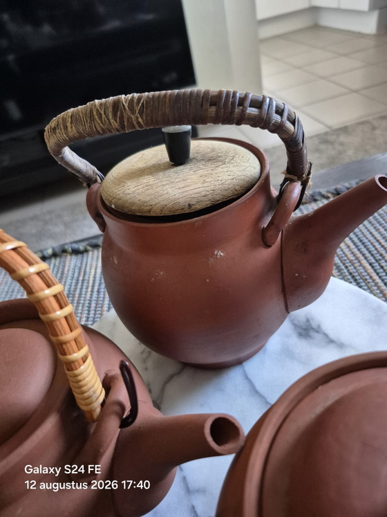 Chinesische Teekannen – Tischdekoration, Ceramic, Wood (photo 4 of 7)