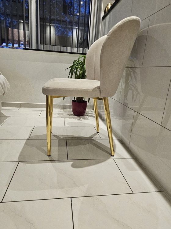 Image 1 of Tisch und Stühle