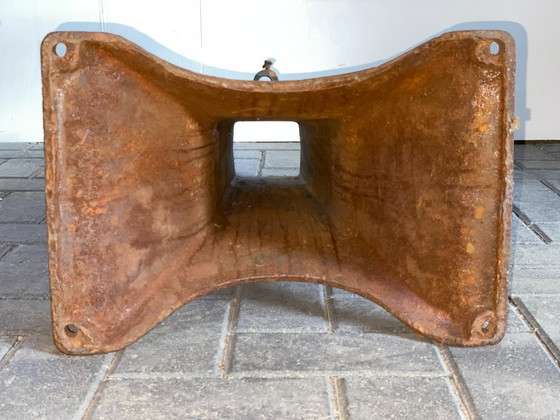 Image 1 of Base per colonna antica in ghisa "z10" - Restaurata in stile industriale