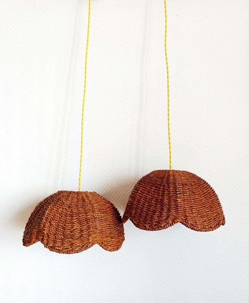 2x vintage wicker flower hangings