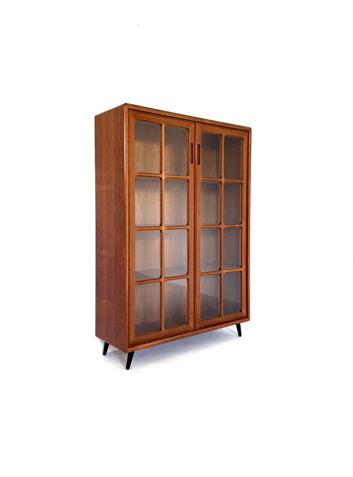 Vintage Deense teakhouten vitrinekast, Dyrlund ‘80