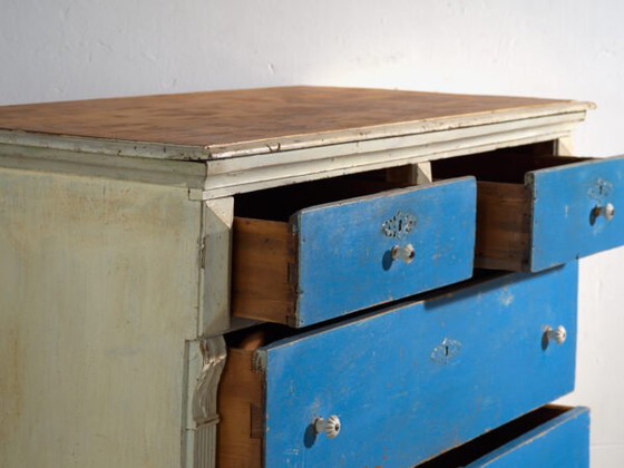 Antique painted chest of drawers in pine – Central Europe, circa 1890 – Ceramic (photo 37 of 40)