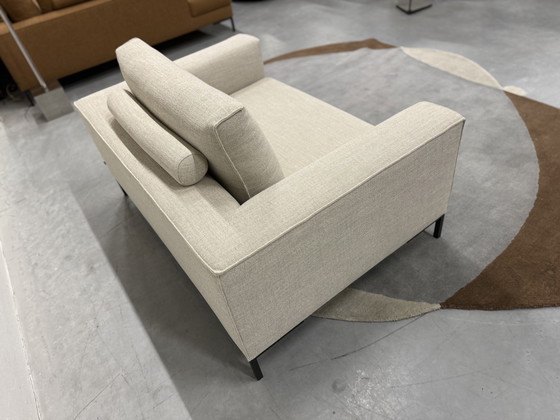 Image 1 of Design on Stock Aikon Lounge Bank 1,5 Zits Milton Beach