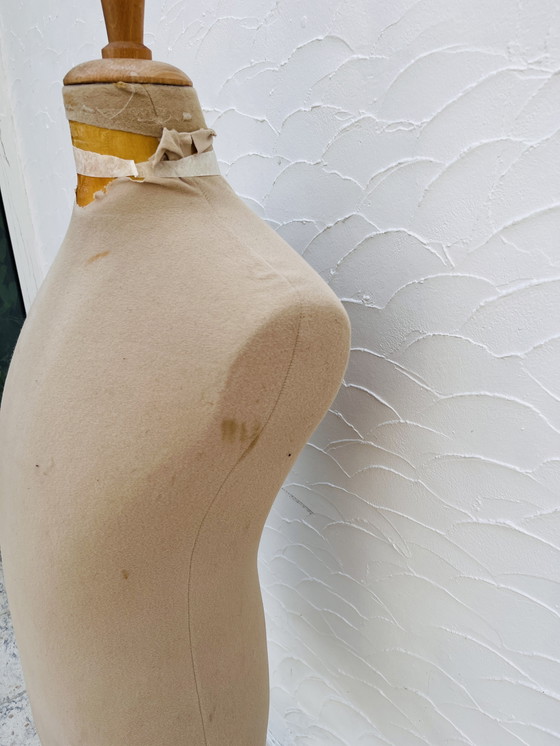 Image 1 of Mannequin on metal stand
