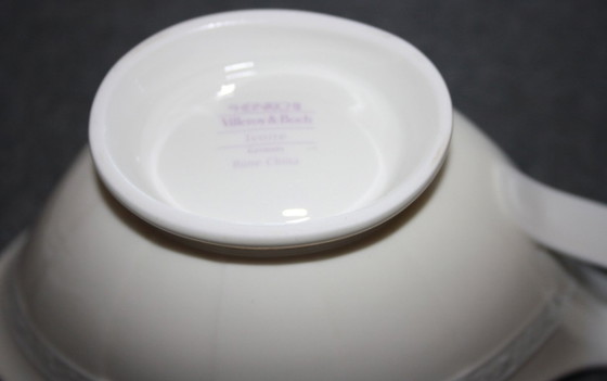 Image 1 of Villeroy & Boch Ivoire – Élégante saucière / plat de service – Neuf et jamais utilisé