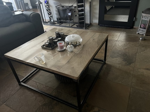 Salontafel Van Steigerhout, Industriële Look Met Metalen Onderstel Merk Jorg – Wood (photo 2 of 6)