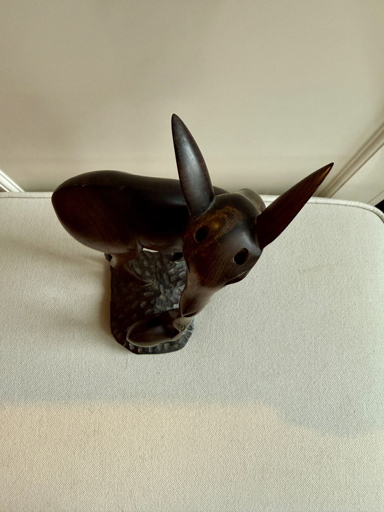 Image 1 of Cervo con vitello in legno di palissandro massello intagliato a mano, 1960