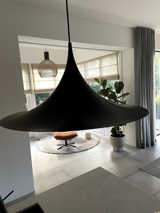 Image 1 of Gubi Semi Pendant lampada a sospensione L 60cm nero opaco