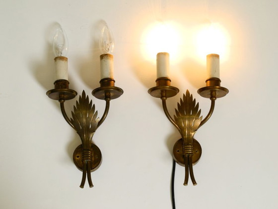 Image 1 of Une paire de rares et belles appliques murales en laiton modernes du milieu du siècle par Vereinigte Werkstätten