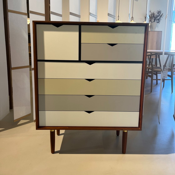 Image 1 of Andersen S8 wall cabinet