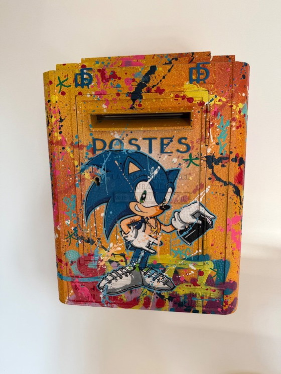 Image 1 of street art artwork