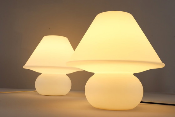 Image 1 of Juego de 2 lámparas seta, vidrio opalino, cristalería Limburg, Alemania, años 70