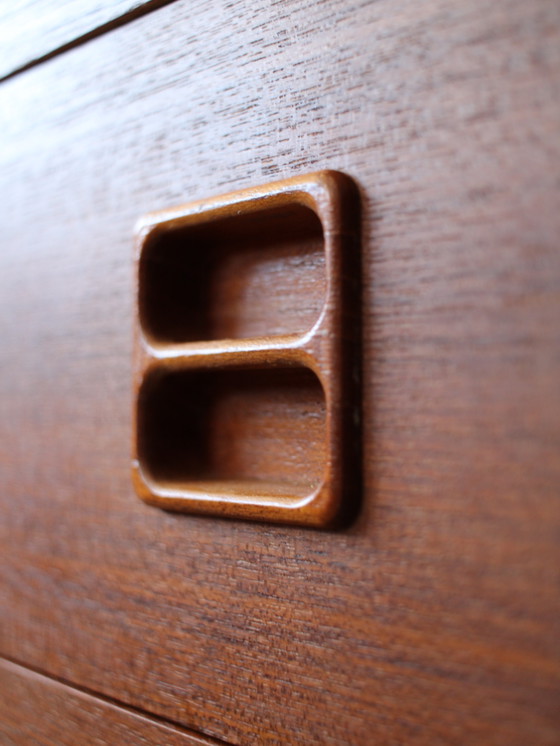 Image 1 of Cassettiera vintage danese in teak.