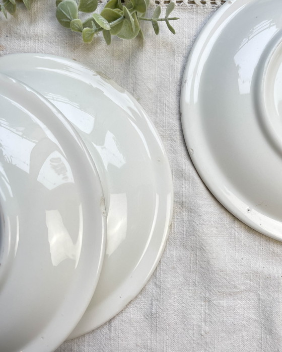 3 assiettes italiennes en faïence mouchetée noir et blanc – Vaisselle, Modern (photo 8 of 9)