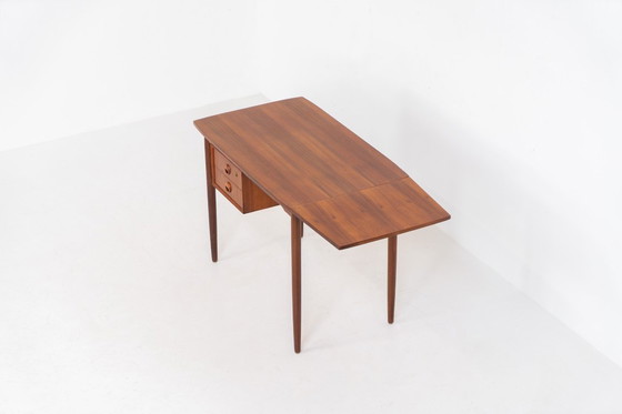 Image 1 of Scrivania a ribalta indipendente in teak (Danimarca, anni '60).