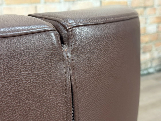 Image 1 of B&B Italia Tulip Armchair bruin