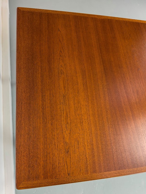 Image 1 of Model 201 Teakhouten eettafel van Arne Vodder voor Sibast, jaren 60