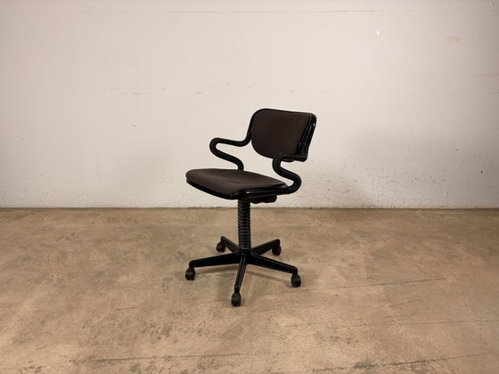 Image 1 of Bureaustoel Vertebra, ontworpen door Giancarlo Piretti en Emilio Ambasz voor Anonima Castelli in de jaren 70.