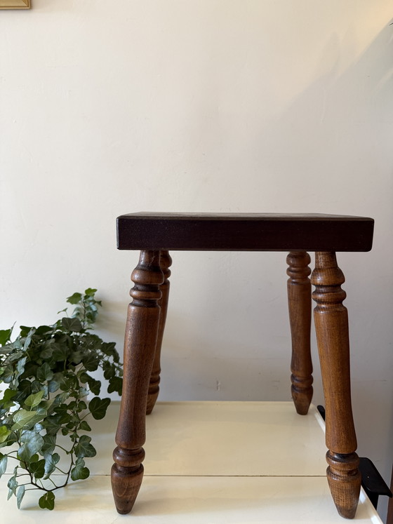 Image 1 of Vintage bijzettafeltje plantentafeltje hout