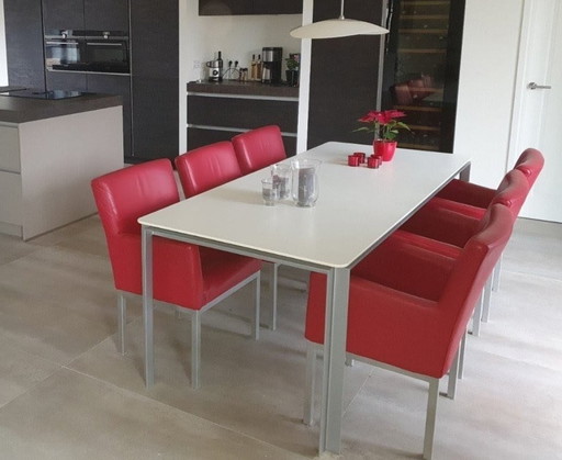 Juego completo de 6 sillas de comedor de diseño de cuero auténtico.